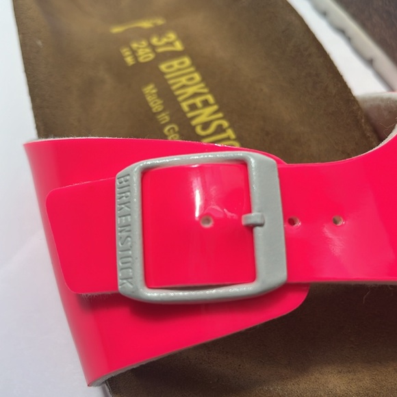 Birkenstock Pink Sandals: S-6/6.5 - Picture 5 of 10